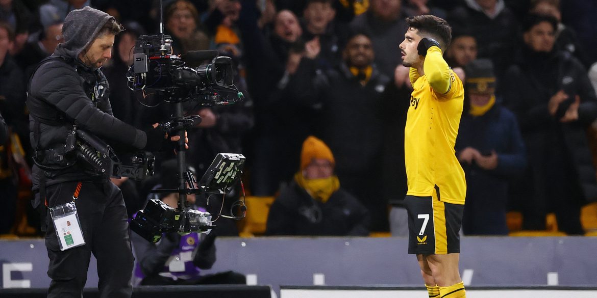 Contact made: Wolves can repeat Pedro Neto success by signing £8.5m star